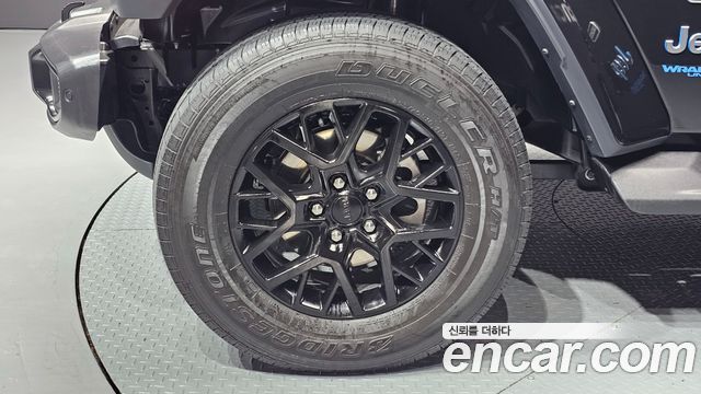 Jeep Wrangler 2.0 Overland Power Top 4Door 4xe — пробег 54 472 км — фото 5 из 5