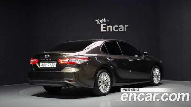 Toyota Camry из Кореи Encar