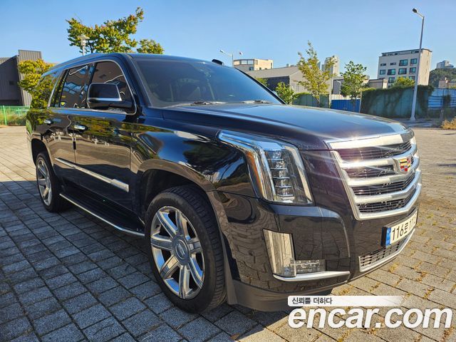 Cadillac Escalade 6.2 4th — пробег 186 403 км — фото 2 из 5