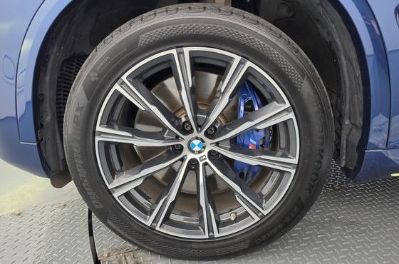 BMW X5 xDrive 30d M Sport — пробег 158 300 км — фото 5 из 5