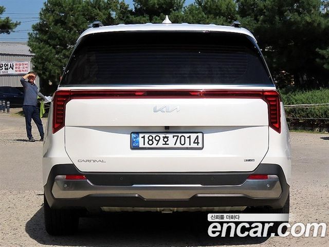 Kia Carnival HEV 9seater Nobless — пробег 20 834 км — фото 4 из 5