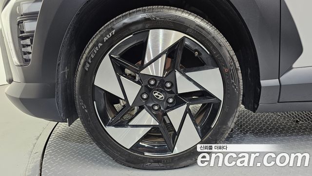 Hyundai Kona из Кореи Encar