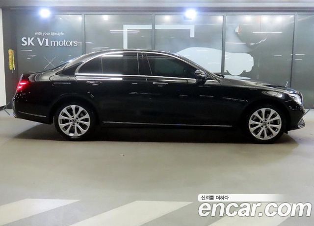 Mercedes-Benz E-Class из Кореи Encar