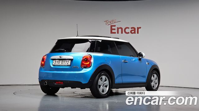 Mini Cooper Mid 3rd — пробег 127 162 км — фото 2 из 5