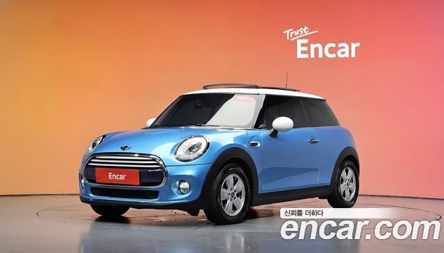Mini Cooper Mid 3rd — пробег 127 162 км — фото 1 из 5