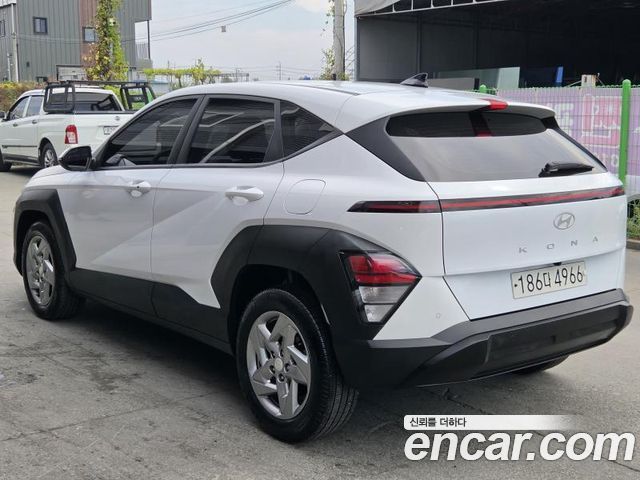 Hyundai Kona из Кореи Encar