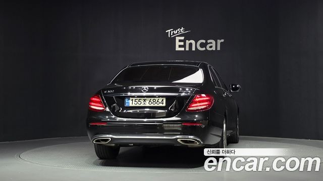 Mercedes-Benz E-Class E300 4MATIC AV Intelligent Drive — пробег 160 598 км — фото 4 из 5