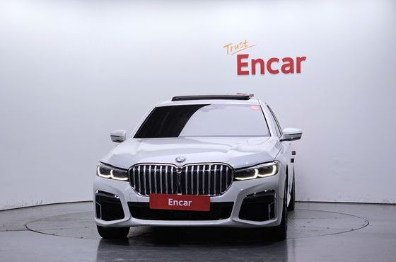 BMW 7-Series 740Li xDrive M Sport Package — пробег 106 420 км — фото 3 из 5