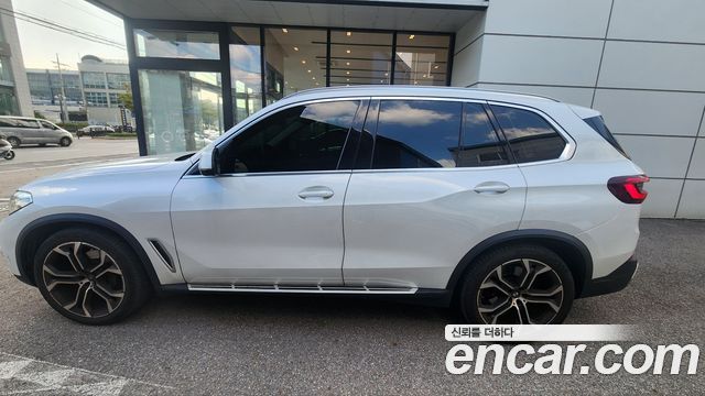 BMW X5 xDrive 40i xLine — пробег 103 097 км — фото 4 из 5