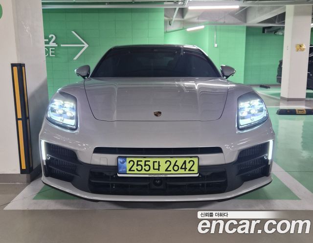 Porsche Panamera 2.9 AWD E-Hybrid — пробег 16 185 км — фото 1 из 5