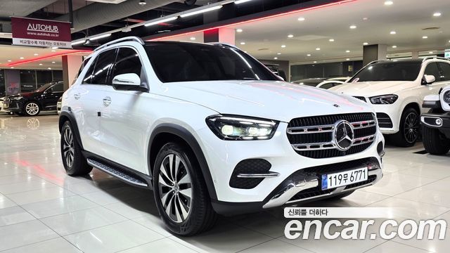 Mercedes-Benz GLE-Class GLE350 4MATIC — пробег 3 524 км — фото 2 из 5