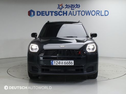 Mini Countryman ALL4 Dealer Tailored Edition — пробег 777 км — фото 3 из 5