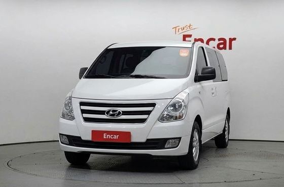 Hyundai Starex 12-Seater Wagon Smart — пробег 134 253 км — фото 3 из 5