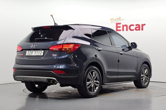 Hyundai Santafe Diesel(e-VGT) 2.0 2WD Exclusive — пробег 90 909 км — фото 2 из 5