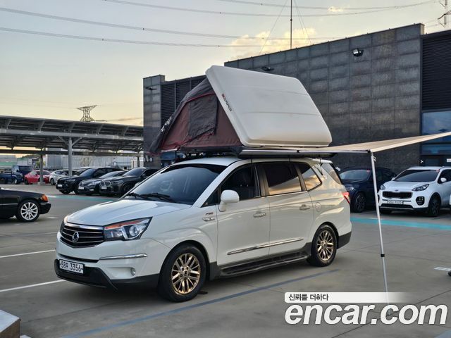 Ssangyong KORANDO 4WD Extreme 9-seater — пробег 125 722 км — фото 1 из 5