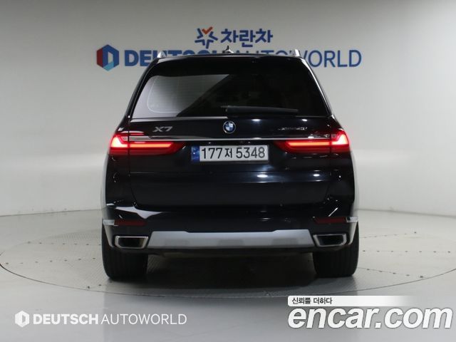 BMW X7 xDrive 40i Design Pure Excellence 6-Seater — пробег 99 952 км — фото 4 из 5