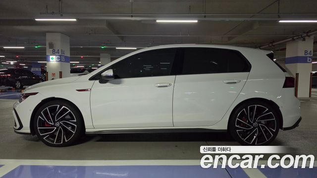 Volkswagen Golf 2.0 GTI — пробег 16 556 км — фото 4 из 5