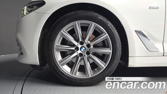 BMW 5-Series из Кореи Encar