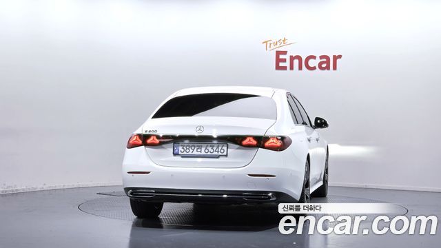 Mercedes-Benz E-Class из Кореи Encar