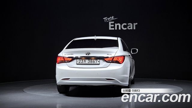 Hyundai Sonata CVVL Premium — пробег 199 950 км — фото 4 из 5