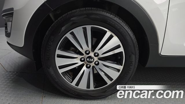 Kia Sportage из Кореи Encar
