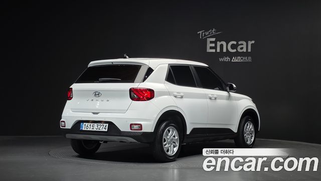 Hyundai Venue 1,6 Premium — пробег 8 169 км — фото 2 из 5