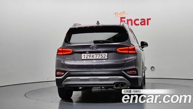 Hyundai Santafe Diesel 2.2 2WD Prestige — пробег 101 441 км — фото 4 из 5