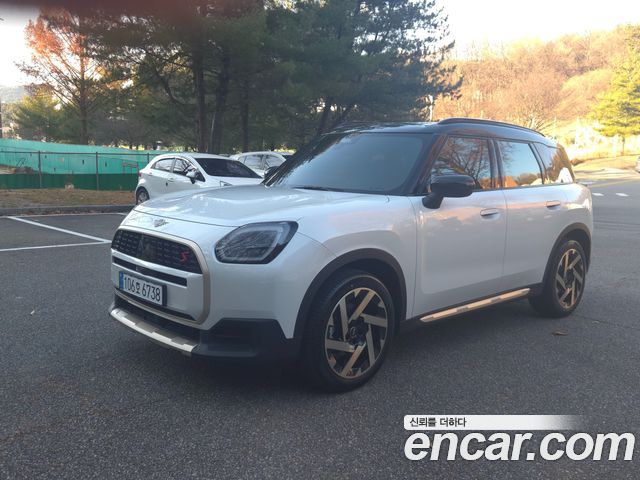 Mini Countryman ALL4 Favoured — пробег 11 000 км — фото 2 из 5