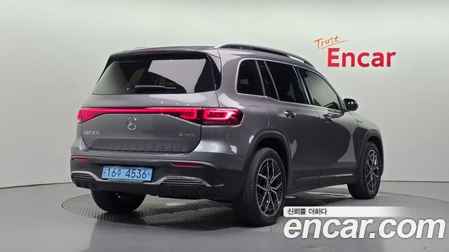 Mercedes-Benz EQB EQB300 4MATIC AMG Line — пробег 42 194 км — фото 2 из 5