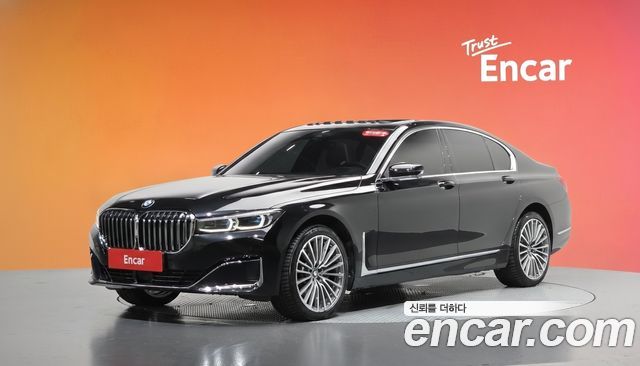 BMW 7-Series 730d xDrive Design Pure Excellence — пробег 67 567 км — фото 1 из 5