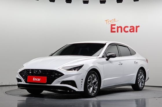 Hyundai Sonata 2.0 Premium Plus — пробег 107 912 км — фото 1 из 5