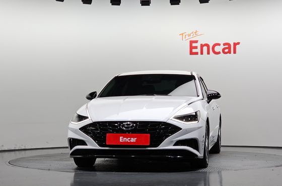 Hyundai Sonata 2.0 Premium Plus — пробег 107 912 км — фото 3 из 5