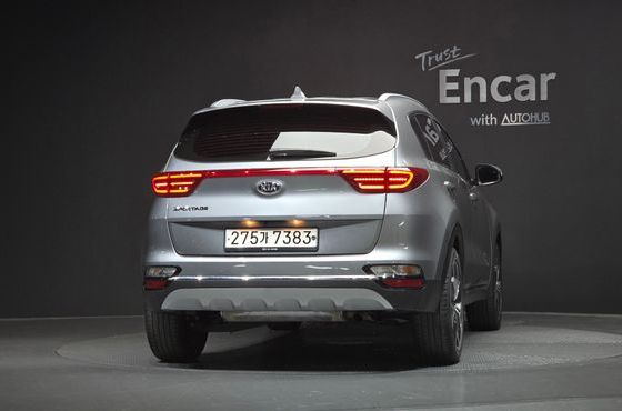 Kia Sportage Gasoline Signature — пробег 48 281 км — фото 4 из 5