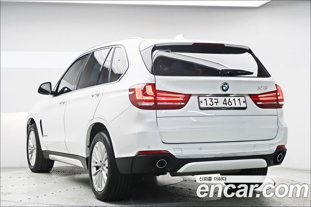 BMW X5 xDrive 30d — пробег 81 205 км — фото 2 из 5