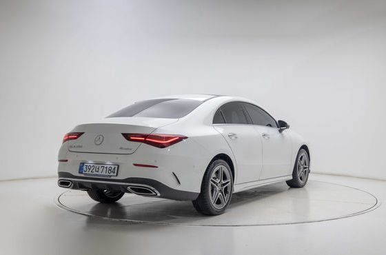 Mercedes-Benz CLA-Class CLA250 4MATIC — пробег 2 704 км — фото 2 из 5