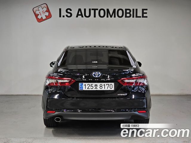 Toyota Camry 2.5 XLE Hybrid — пробег 45 100 км — фото 3 из 5