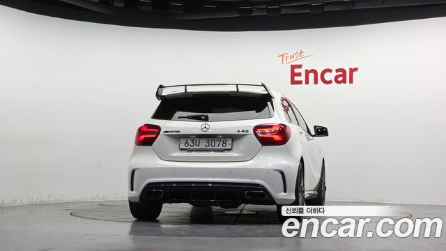 Mercedes-Benz A-Class A45 AMG 4MATIC — пробег 83 712 км — фото 4 из 5