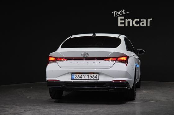 Hyundai AVANTE Modern — пробег 90 074 км — фото 4 из 5