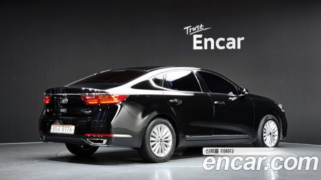 Kia K7 2.2 Diesel Prestige — пробег 214 775 км — фото 2 из 5