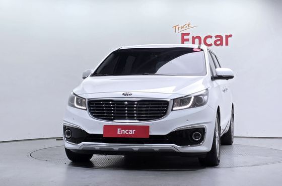 Kia Carnival 9-seater Prestige — пробег 120 826 км — фото 3 из 5
