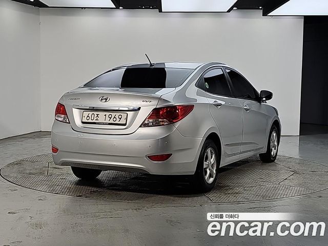 Hyundai Accent из Кореи Encar