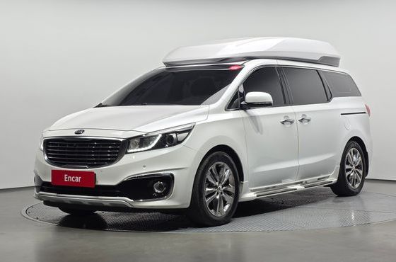 Kia Carnival 9-seater Hi-Limousine Prestige High roof — пробег 151 120 км — фото 1 из 5
