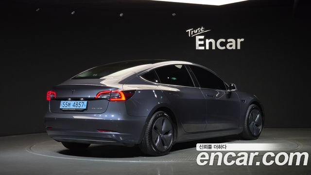 Tesla Model 3 Long Range AWD — пробег 122 984 км — фото 2 из 5