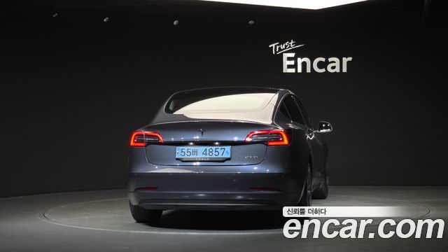 Tesla Model 3 Long Range AWD — пробег 122 984 км — фото 4 из 5