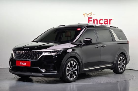Kia Carnival Diesel 9-Seater Signature — пробег 75 178 км — фото 1 из 5