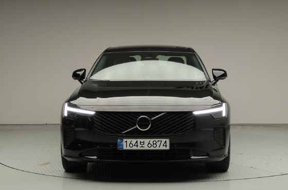 Volvo S90 B5 Ultra Dark Air Sus — пробег 186 км — фото 3 из 5