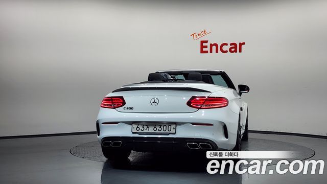 Mercedes-Benz C-Class из Кореи Encar