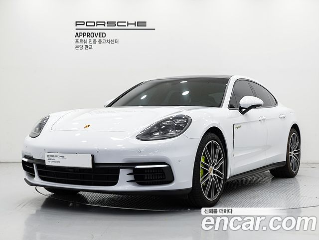 Porsche Panamera 2.9 AWD E-Hybrid — пробег 62 850 км — фото 1 из 5