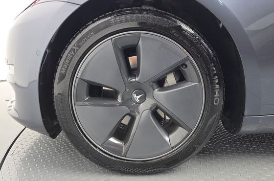 Tesla Model 3 Long Range AWD — пробег 62 997 км — фото 5 из 5