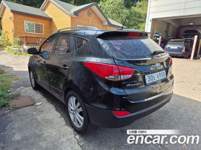 Hyundai Tucson Diesel 2WD LX20 Smart-Pack — пробег 157 645 км — фото 4 из 5